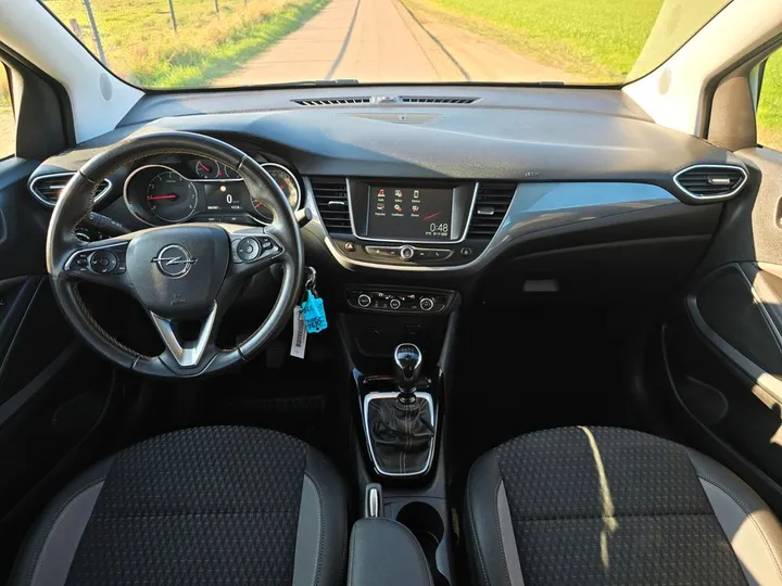 Opel Crossland (X)