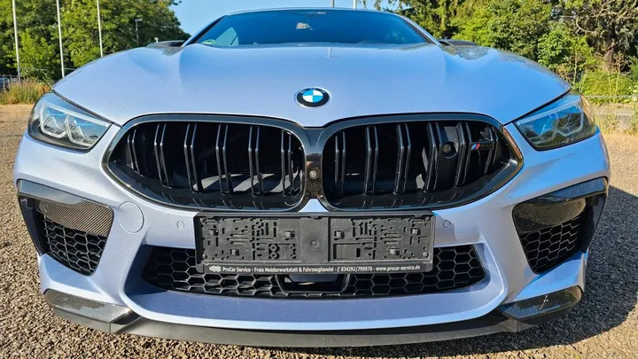 BMW M8