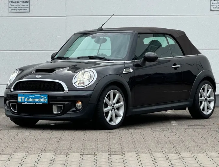 MINI Cooper SD Cabrio