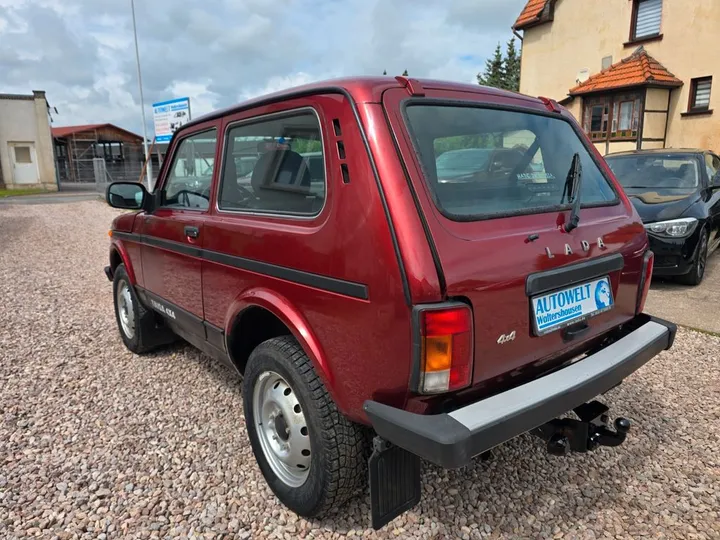 Lada Taiga