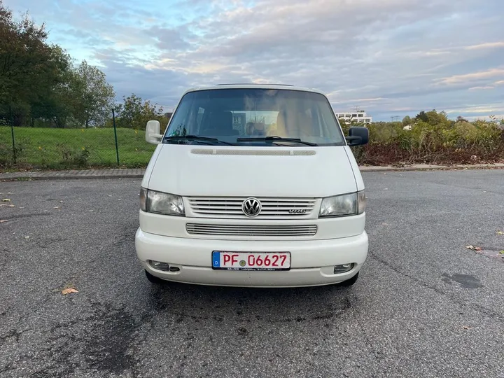 Volkswagen T4 Caravelle