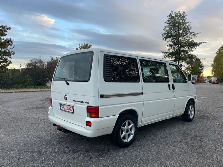 Volkswagen T4 Caravelle