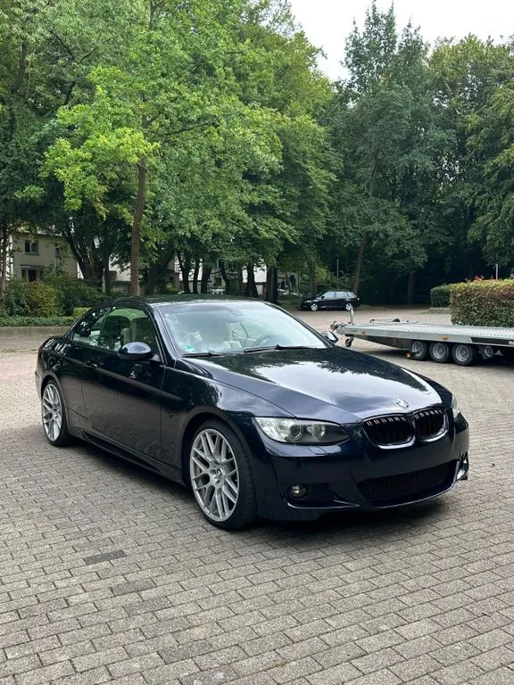 BMW 325