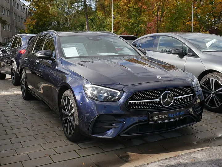 Mercedes-Benz E 300