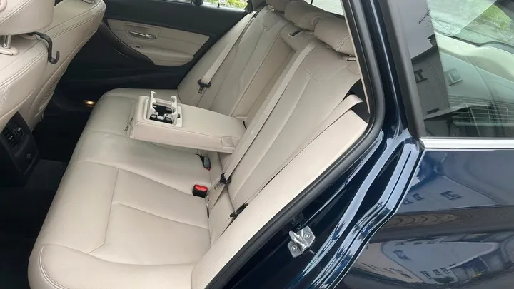 BMW 335
