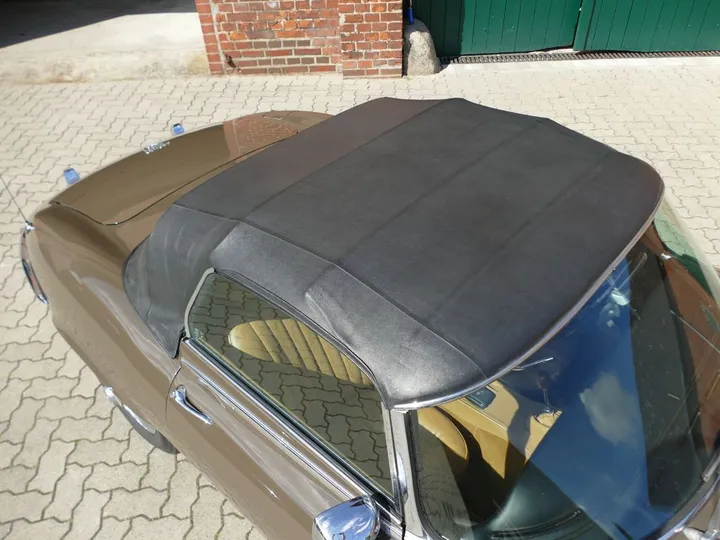 Jaguar E-Type
