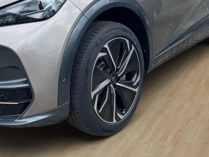Cupra Tavascan