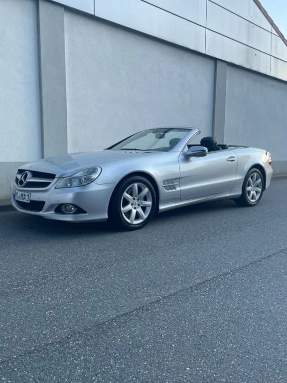 Mercedes-Benz SL 300
