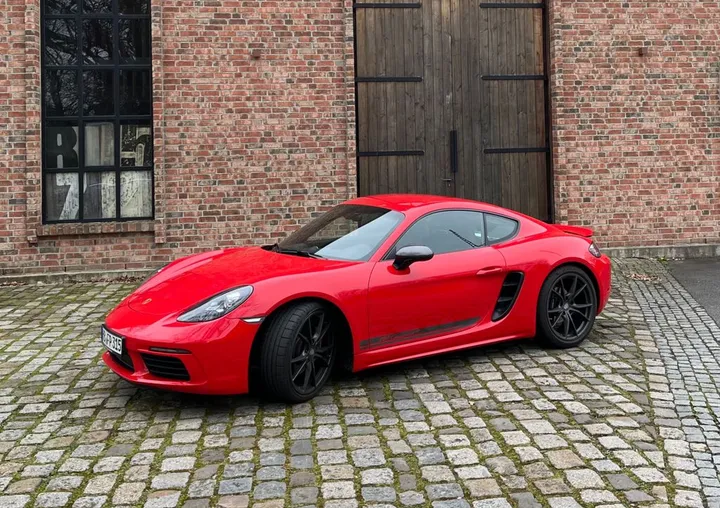 Porsche Cayman