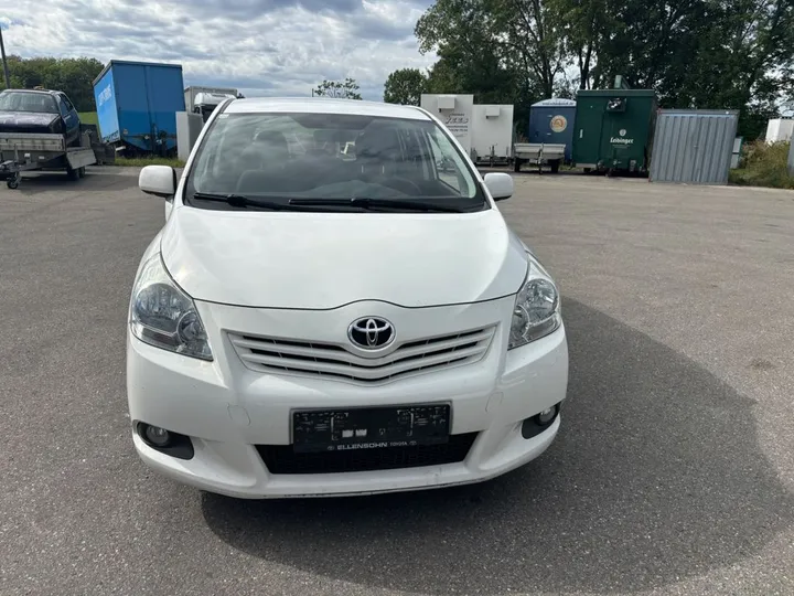 Toyota Verso