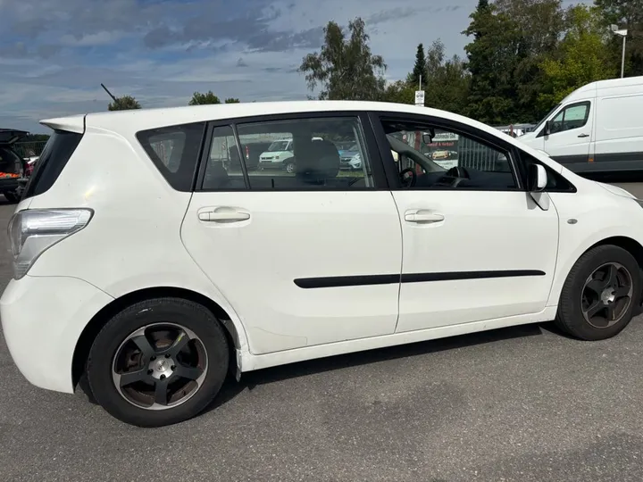 Toyota Verso