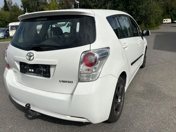 Toyota Verso