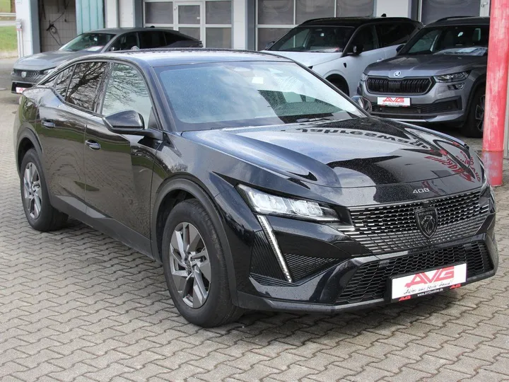 Peugeot 408