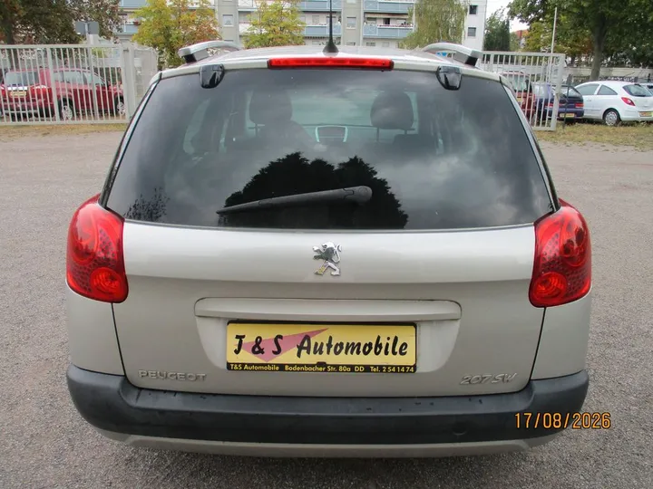 Peugeot 207