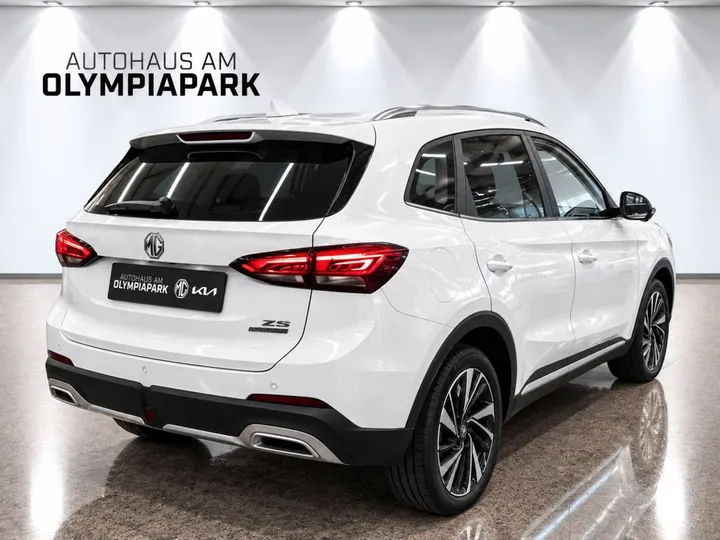 MG ZS