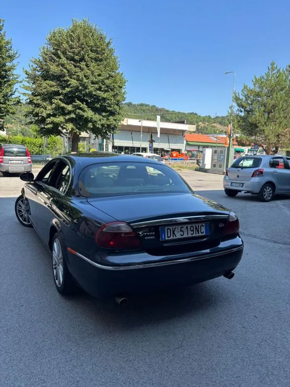Jaguar S-Type