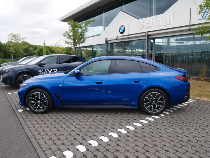 BMW i4