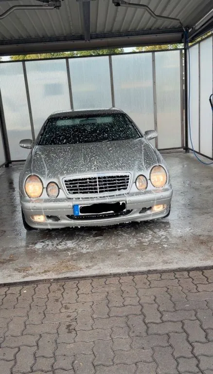 Mercedes-Benz CLK 200