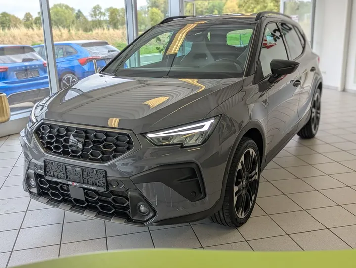Seat Arona