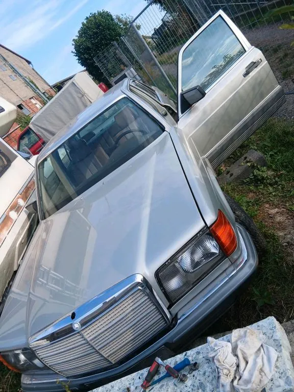 Mercedes-Benz 280