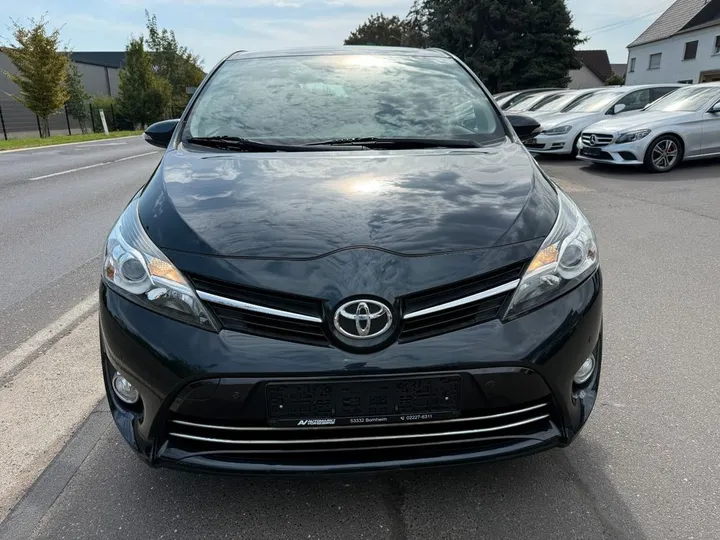 Toyota Verso