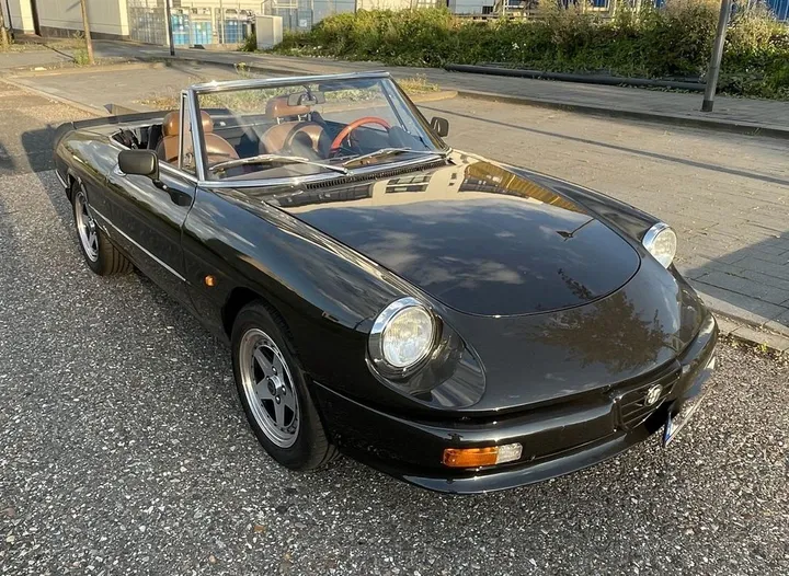 Alfa Romeo Spider