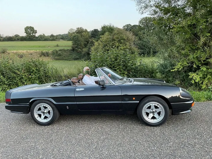 Alfa Romeo Spider