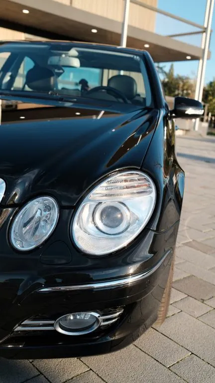 Mercedes-Benz E 220