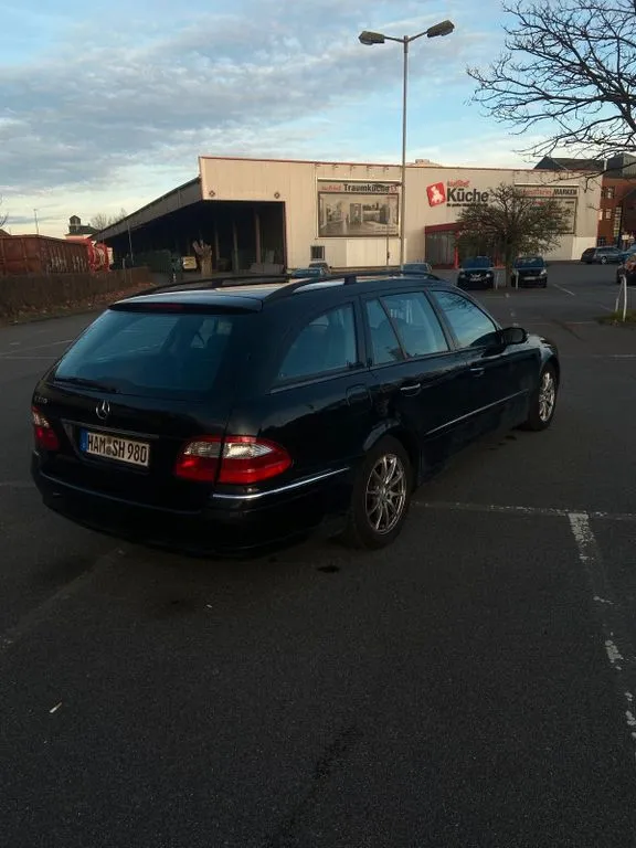 Mercedes-Benz E 270