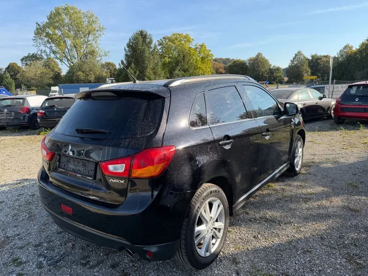 Mitsubishi ASX