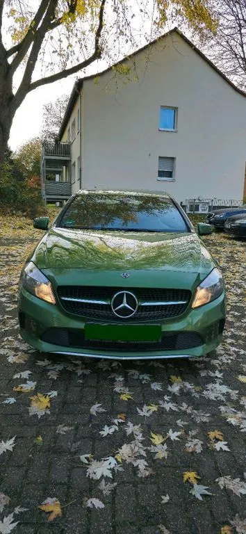 Mercedes-Benz A 180