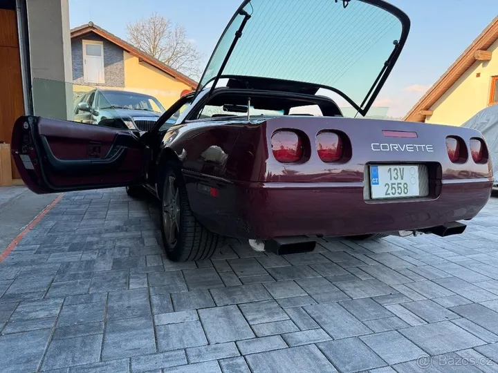 Corvette C4