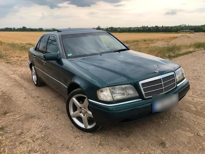 Mercedes-Benz C 250