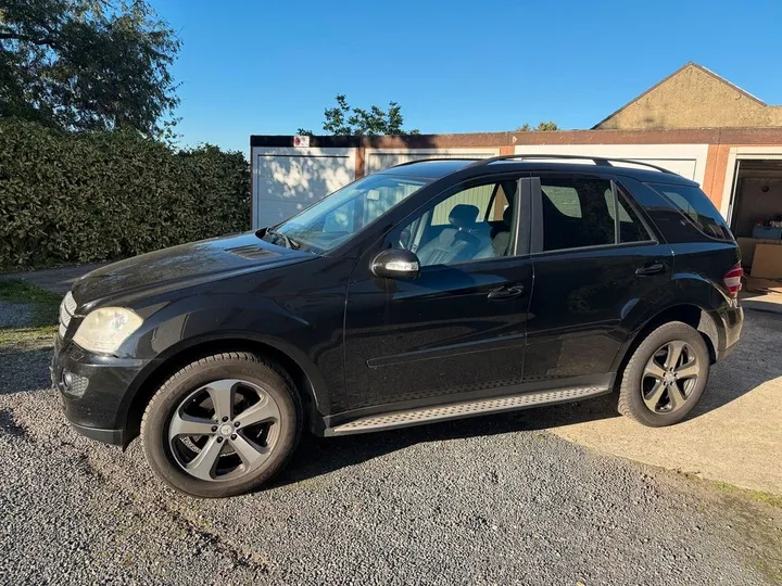 Mercedes-Benz ML 280