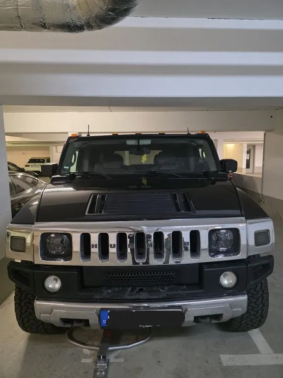 Hummer H2