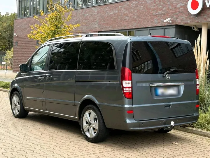 Mercedes-Benz Viano