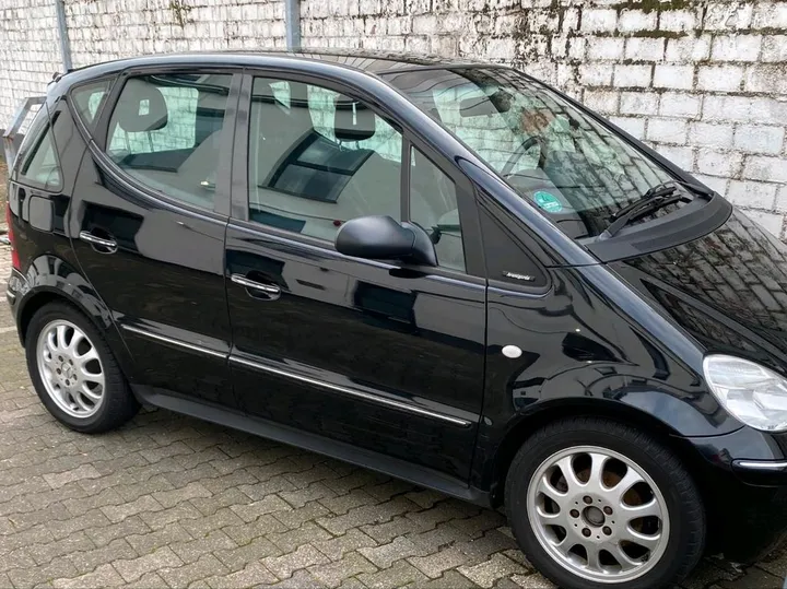 Mercedes-Benz A 160
