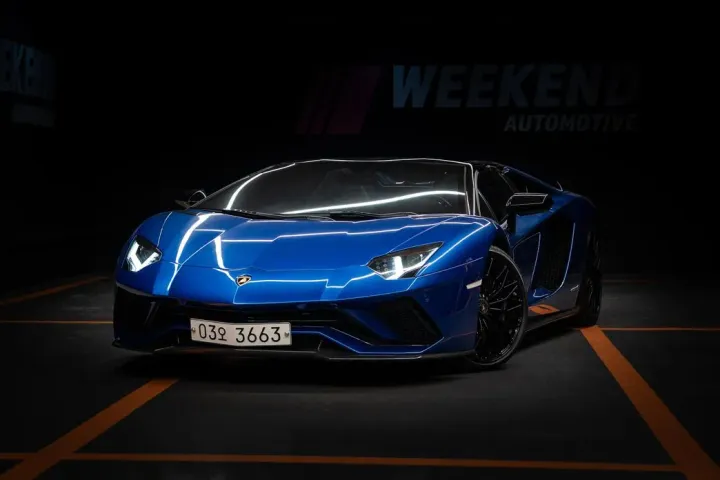 Lamborghini Aventador