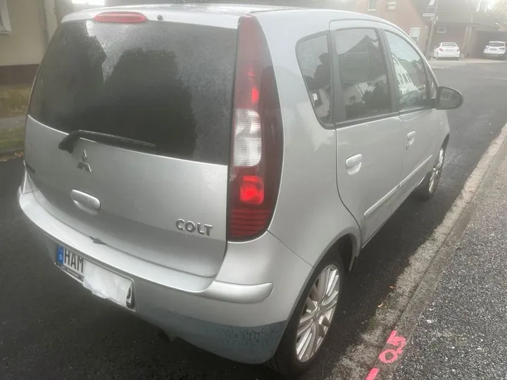 Mitsubishi Colt