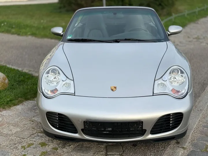 Porsche 996