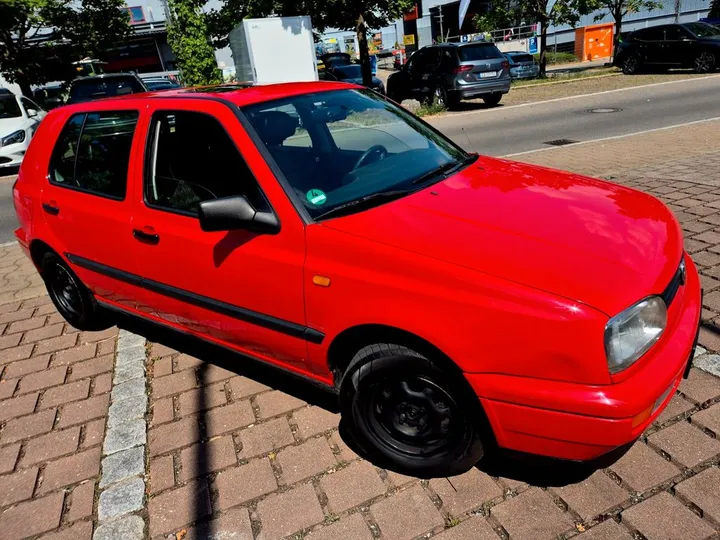 Volkswagen Golf