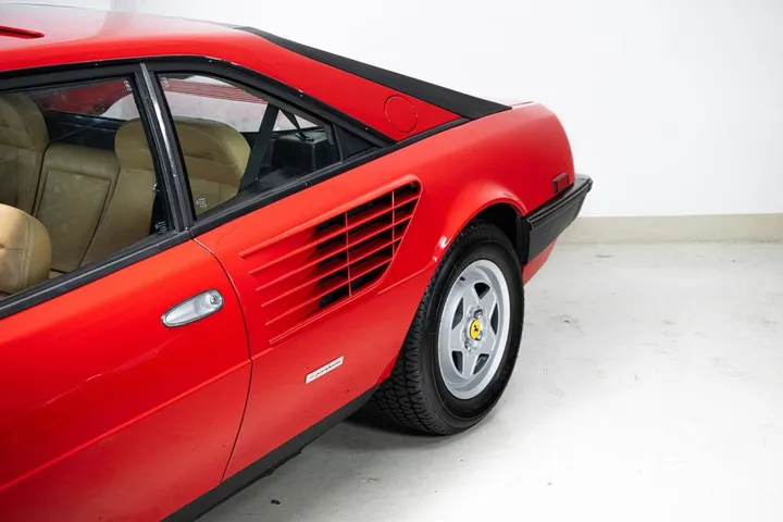 Ferrari Mondial