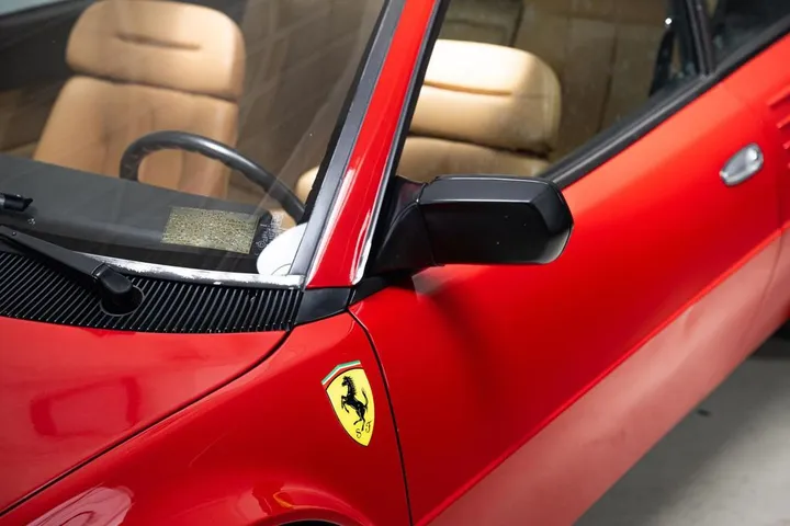 Ferrari Mondial