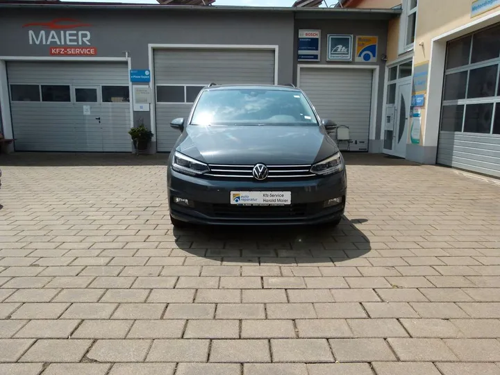 Volkswagen Touran
