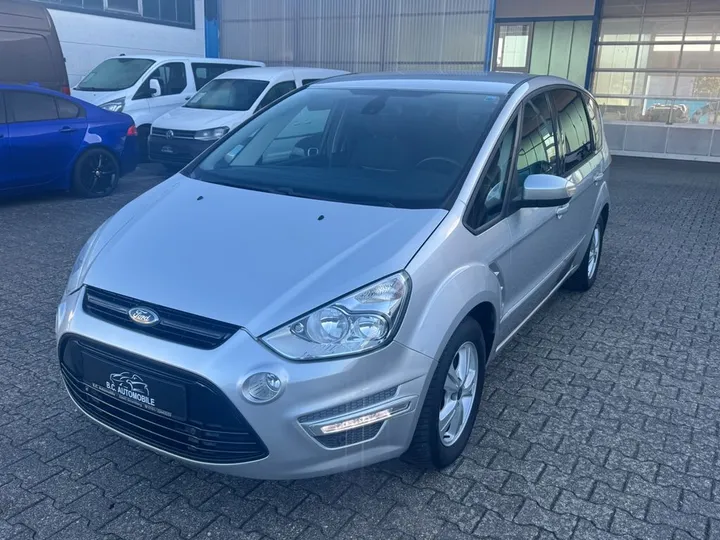 Ford S-Max