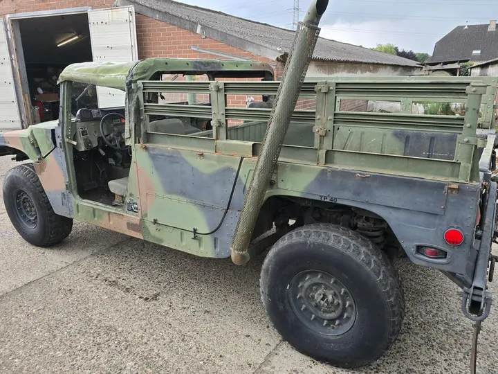 Hummer H1