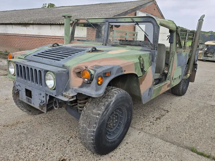 Hummer H1