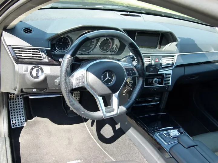 Mercedes-Benz E 350
