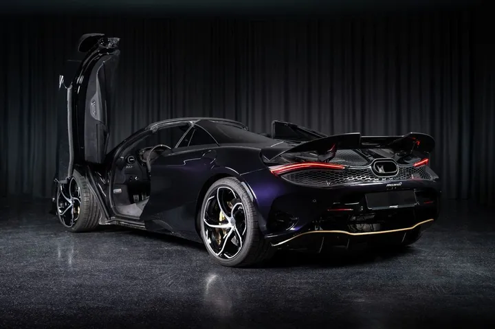 McLaren 750S