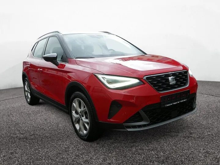 Seat Arona
